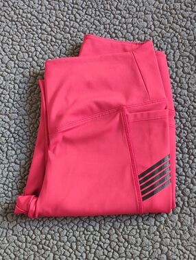 Victoria's Secret PINK Ultimate High Waisted Leggings Hottie Pink Small